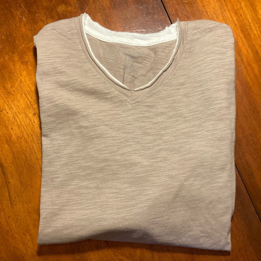 Mens Tan white crew neck long sleeve tee sweatshirt textured cotton blend NWOT